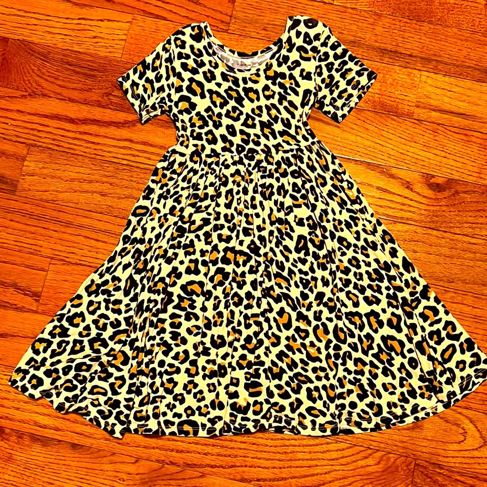 Posh peanut size 5 dress